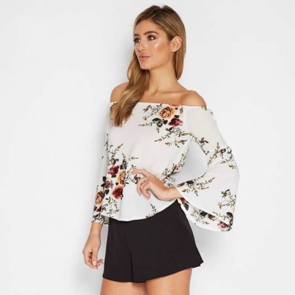 Tops - Off Shoulder Bell Sleeve Floral Top